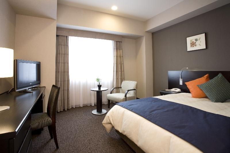 Jr-East Hotel Mets Tachikawa Esterno foto